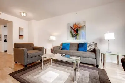 Image de Stylish 1 Br | Work From Home | Washer/Dryer | Hoboken