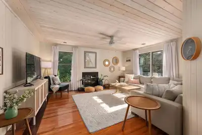 Image de Coastal Hideaway: Private Pool, Walk to the Beach, Perfect for Families
