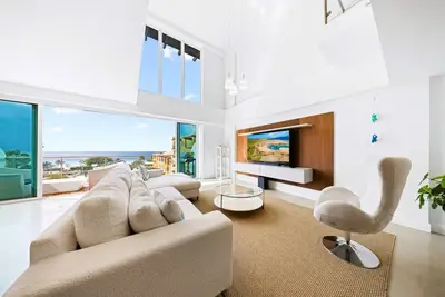 Image de Ocean View Condo at Oceania Penthouse 6 by Bocobay