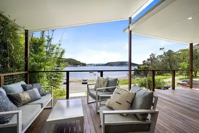 Image de Luxury Villas Araluen Waterfront Getaway (Walk to the beach)