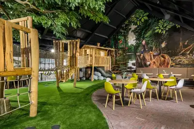 Image de Villa individuelle dans un environnement verdoyant