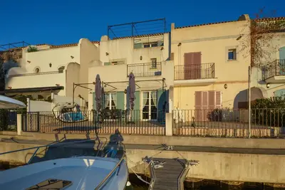 Image de Maison confortable à Aigues-Mortes avec.