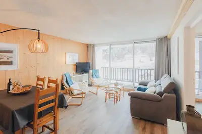 Image de Blanche - newly renovated 2 bedroom 5 person apartment with great piste location