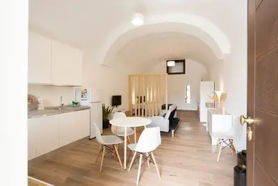 Image de Domus 47 - Indipendent house with hot tub