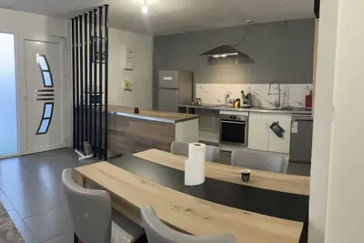 Image de Maison en entier proche des 24h