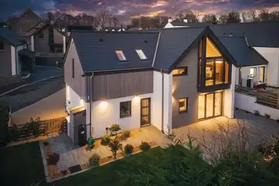Image de Ty Cyfoes - Luxurious 4 Bedroom - St. Florence