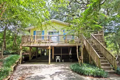 Image de 2 The Max, Oceanside House in Emerald Isle, Nc!