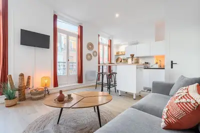 Image de Lille Centre appartement confortable et équipé!