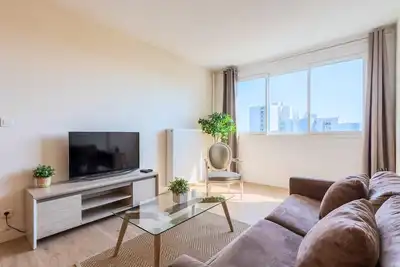 Image de Appartement une chambre lumineux, avec parking