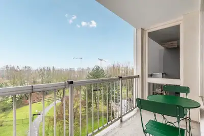 Image de Deux chambres avec parking et balcon