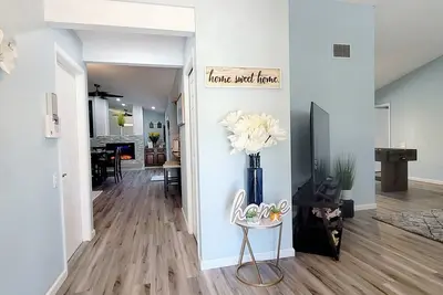 Image de welcome to safety Harbor house Florida. Close downtown main street, water front