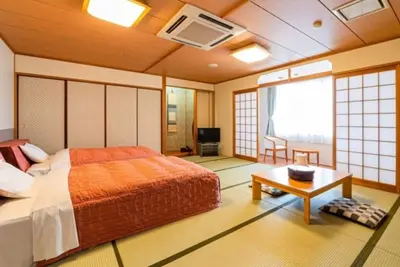 Image de Annex JapaneseWestern Room B Tatami Bedroom / Toon Ehime