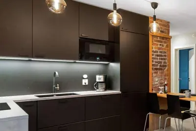 Image de New Apt with heated flooring, fast Wi-Fi - smart-Tv!