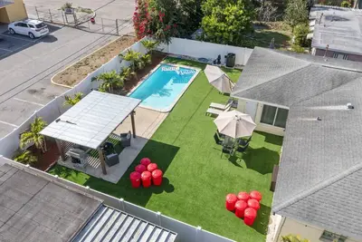 Image de St Pete 3bd Heated Pool House <10 min to Downtown