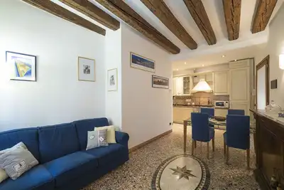 Image de Castello\/Biennale, Appartement Au Rez-De-CHAUSSÉE Avec Vue Sur Le Canal