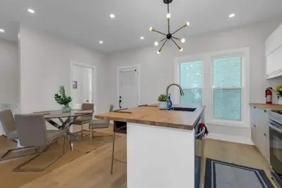 Image de Modern Cozy Entire Townhome 3 Bedrooms 2 Parking