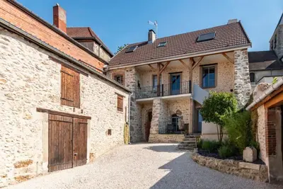 Image de Maison de vacances 'Gîte La Voisine' avec terrasse privée, Wi-Fi et climatisation