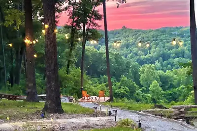 Image de Sapphire Moonlight, Mountain View oasis cabin with kayaks, Grill, lake access
