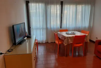 Image de Appartement 'Garden Alle Barche - Ida 1' avec vue sur le lac, jardin commun et Wi-Fi