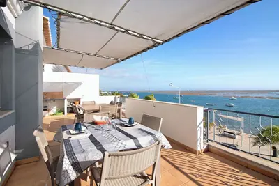 Image de Appartement de vacances \"Duplex Tartaruga\" avec terrasse privée et Wi-Fi
