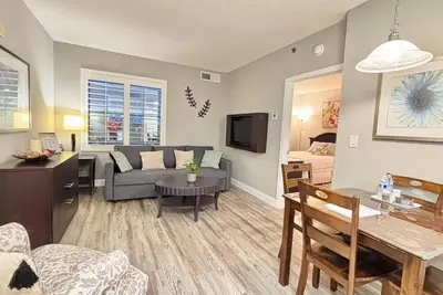 Image de Amazing Condo Very Close to Universal & Convention Center