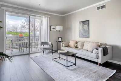 Image de Delightful Santa Clara 2br w/ Gym & Pool, nr Open-Air Mall, by Blueground