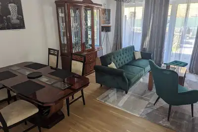 Image de Moderne Maisonette Ferienwohnung in Royalem Stil