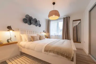 Image de Tranquil Cotswolds Retreat: Stylish 1-Bed
