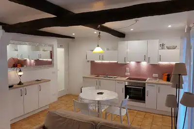 Image de In the heart of a medieval French village. One bed apartment. Pet friendly