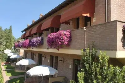 Image de Holiday-Home with pool in San Gimignano