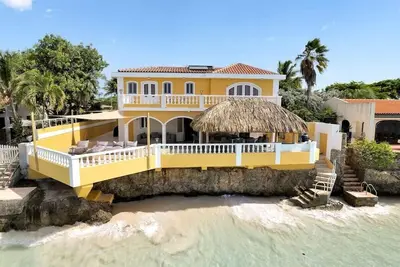Image de Casa Mar Azul with Beach and House Reef for Divers