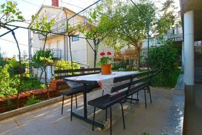 Image de Appartement de vacances Pula pour 4 personnes avec 2 chambres Ă coucher - Logement de vacances dans