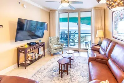 Image de Azure #610 - Jack's Beach House - Top Floor Luxury