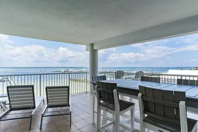 Image de Osprey 501 ~ Huge 3 Bedroom, 3 Bath ~ Sleeps 10 ~ Premier Condo within Destin West Resort