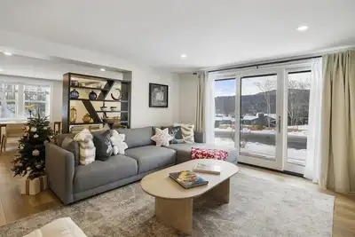Image de Brand New 2 Bedroom Condo on Mountain Road