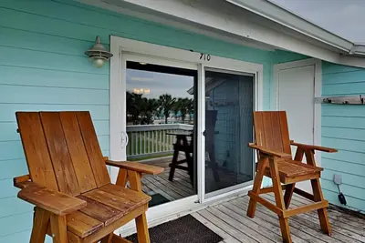 Image de Kontiki Bayfront Condo #710 | Bay Views & On-Site Amenities!