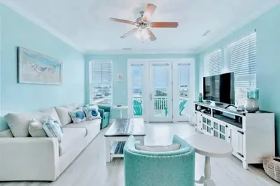 Image de Whitecaps a 3bed/2. 5 bath townhome in Surf City steps away from ocean