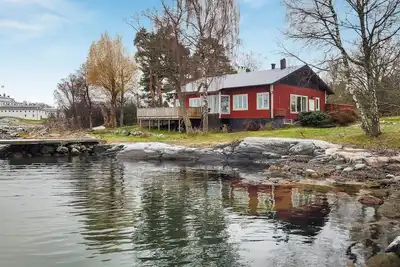 Image de Superbe maison Ă Vikbolandet avec sauna