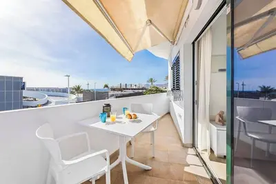 Image de Home2Book Modern Apt Puerto del Carmen, Terrace