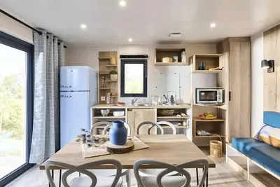 Image de Mobil-Home Côté Mer 3 Pièces 4 Personnes + Tv