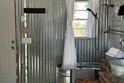 Image de Remote Ranch Living