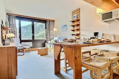 Image de 2 pièces spacieux pour 5 pers. , au pied des pistes et proche commerces, Val-d'Isère