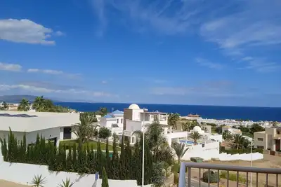 Image de Apartamento con Vistas al mar Junto al Campo de Golf y con Parking Privado
