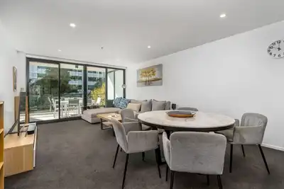 Image de New to Vrbo: Modern 2br Apt in Highgate Executive Apartment