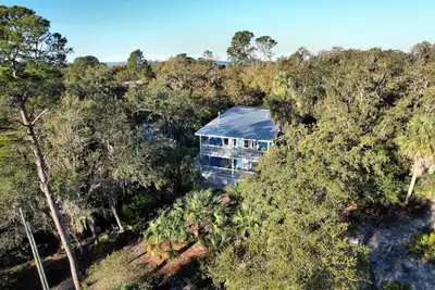 Image de Cedar Key Estate Home Island Hoping, Kayak, Fish, Birding, Beach