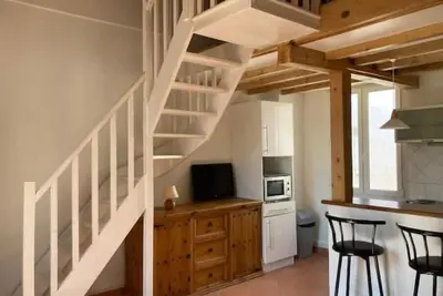Image de Charmant appartement mezzanine à 5 minutes de la gare
