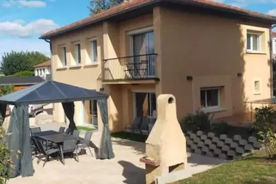 Image de Gîte des Gônes - Lyon Charme
