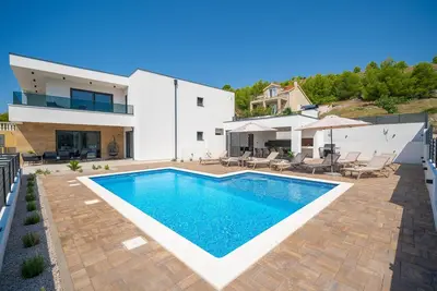 Image de Superbe maison à Zaboric avec sauna