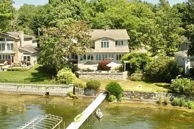 Image de Lakeside — Luxury on Owasco Lake — Level Lake Frontage — Best Location