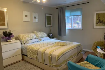 Image de Our Zen 1 bedroom suite designed with Grace + Love